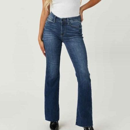 High Waist Slim Fit Stonewashed Jeans – The Perfect Cowgirl Fit