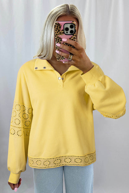 Evangeline besticktes Blumenknopf-Pullover-Sweatshirt