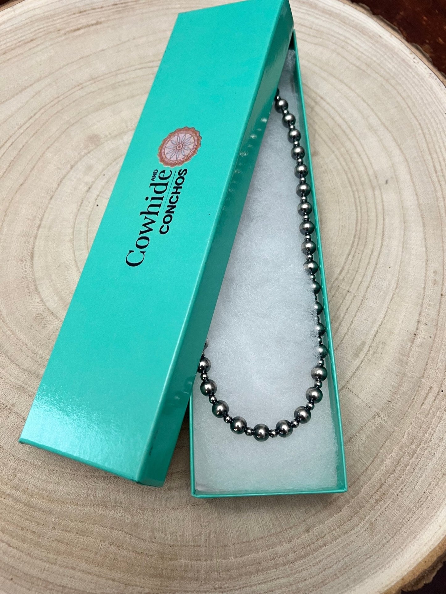 Naszyjnik choker z pereł srebrnych próby 925 o średnicy 6 mm i 3 mm - choker 14 cali
