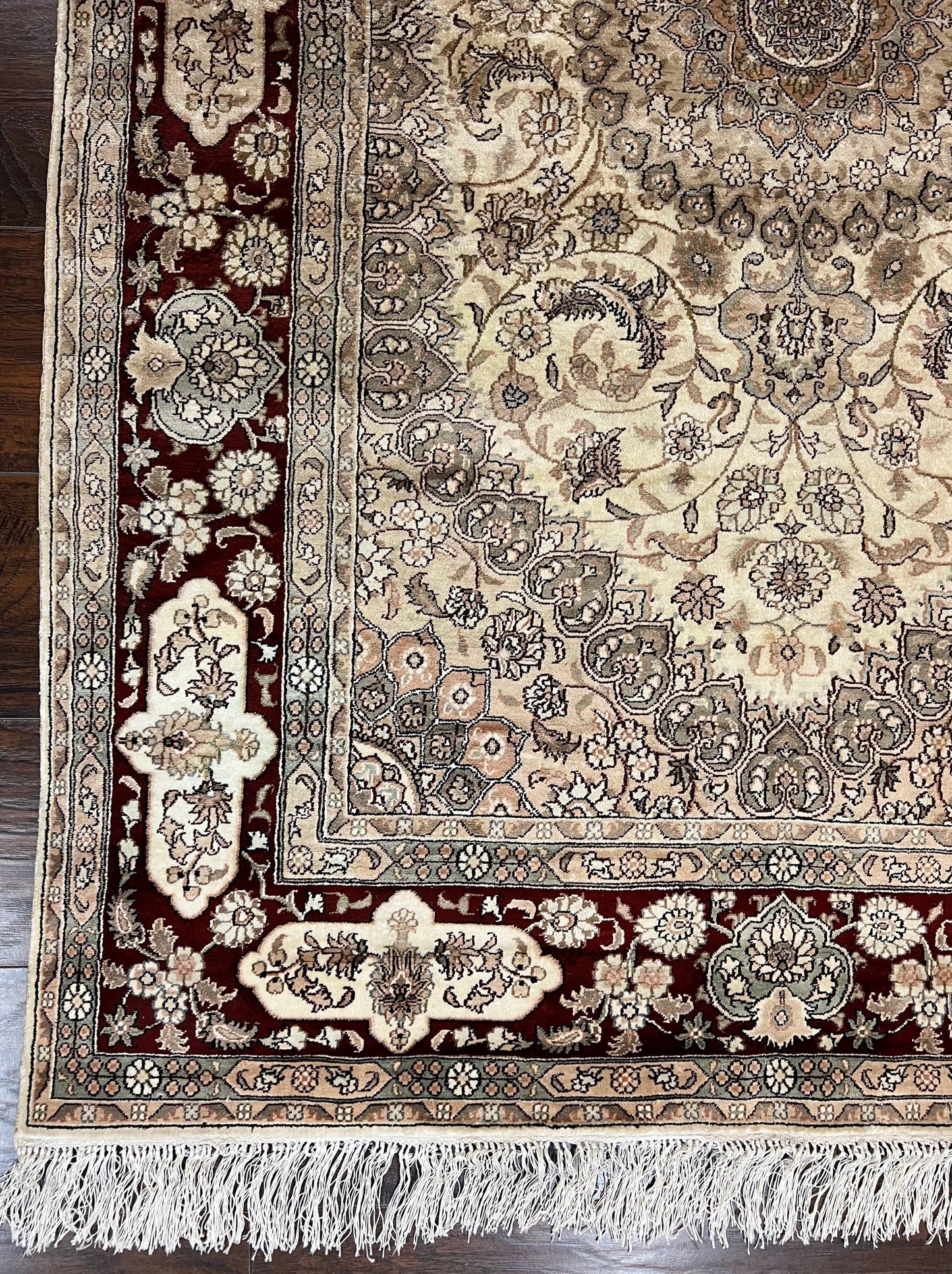 Silk Indian Kashmiri Rug 4x6 ft, Floral Medallion Hand Knotted Handmade Oriental Carpet, Vintage, Cream Burgundy, Very Fine Silk Rug 4 x 6