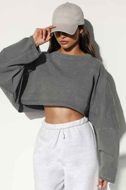 Active Comfort Long Sleeved Sweatshirt Crop Top