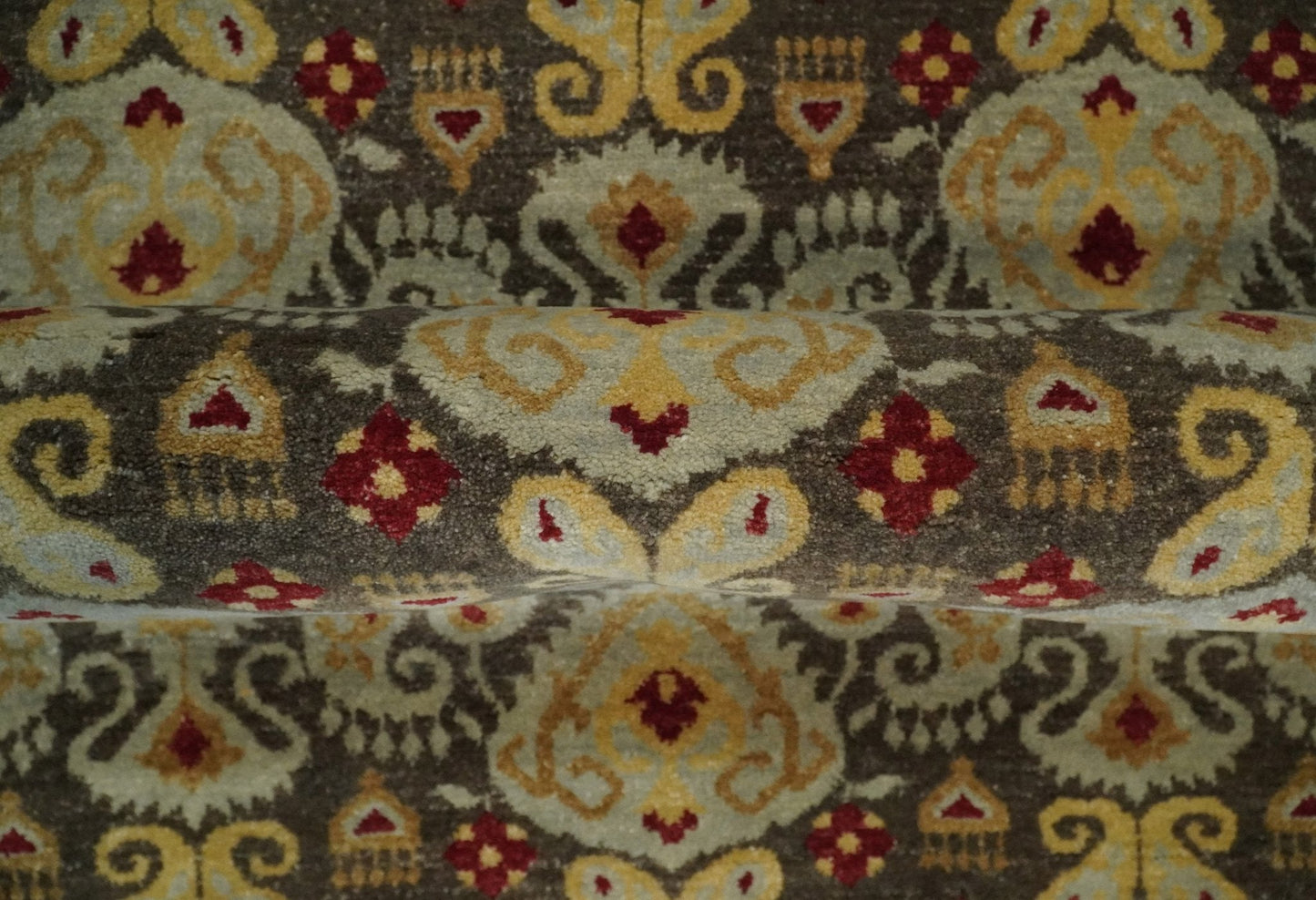 8x8 Round Fine Hand Knotted Brown and Beige Traditional Vintage Persian Style Antique Wool Rug | AGR48