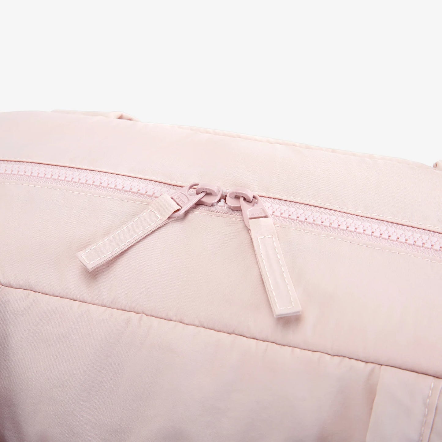 Bolsa de deporte acolchada resistente al agua