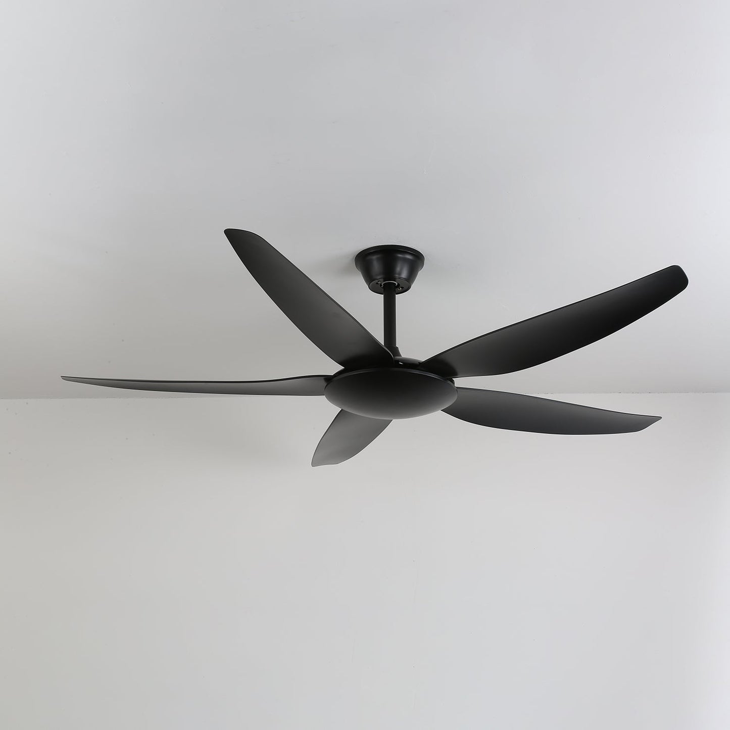 Aeron Noir | 52 Ceiling Fan with Variable Frequency Motor 3