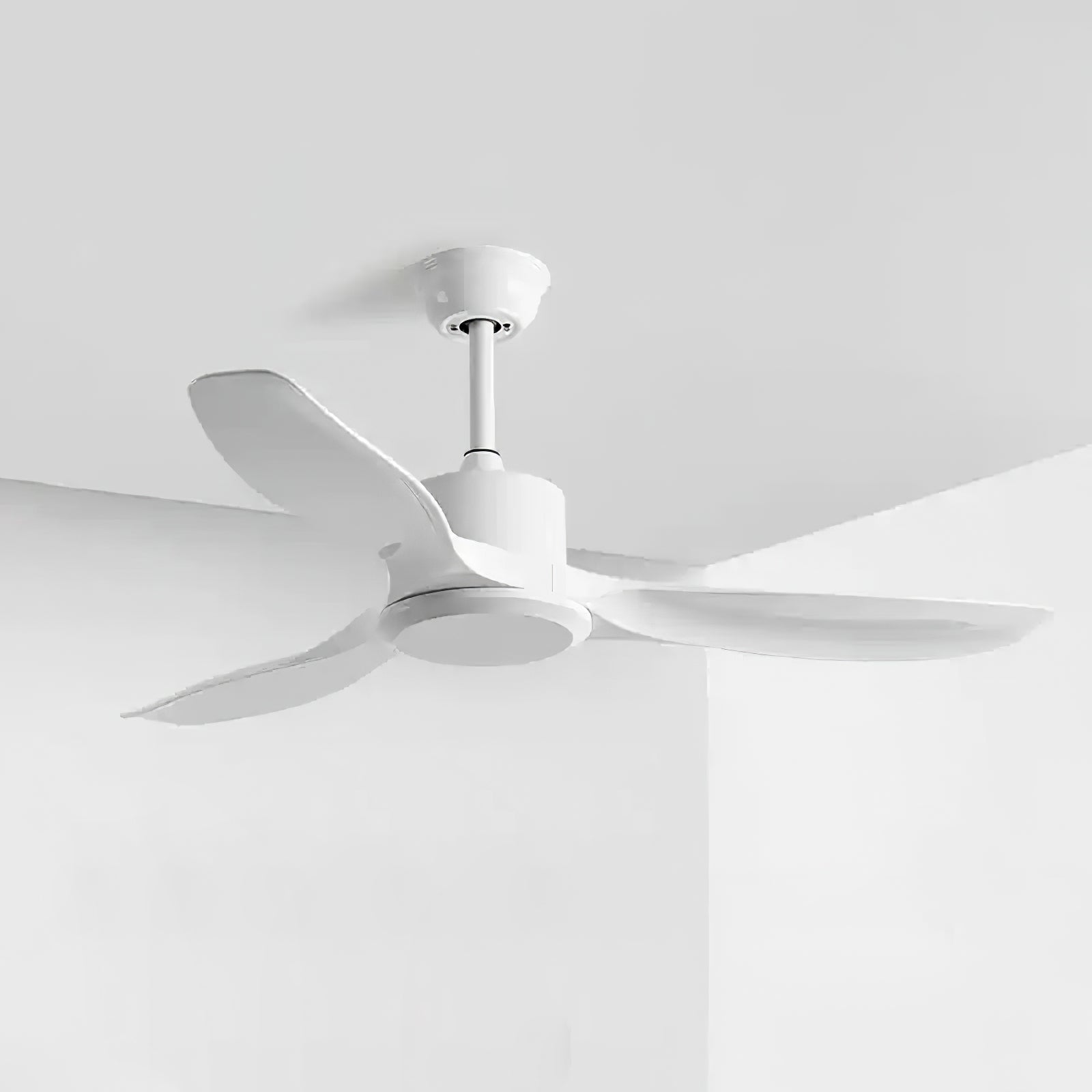 Amelia | Minimalist Ceiling Fan with Reversible Motor & Remote Control 9