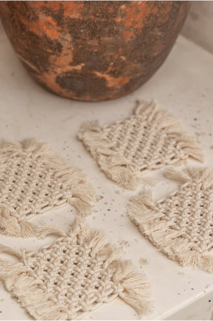 Kotak Macrame Coaster Set