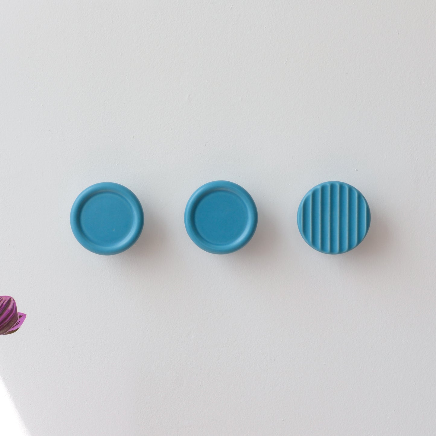 Sequence coat hook - Fluted