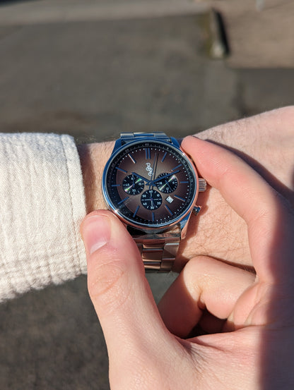 Brązowy Retro Chronograf