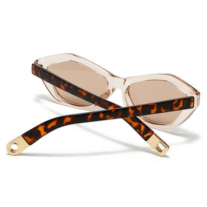 Cat-Eye Sunglasses | Retro-Modern Design with UV-Blocking Lenses 2