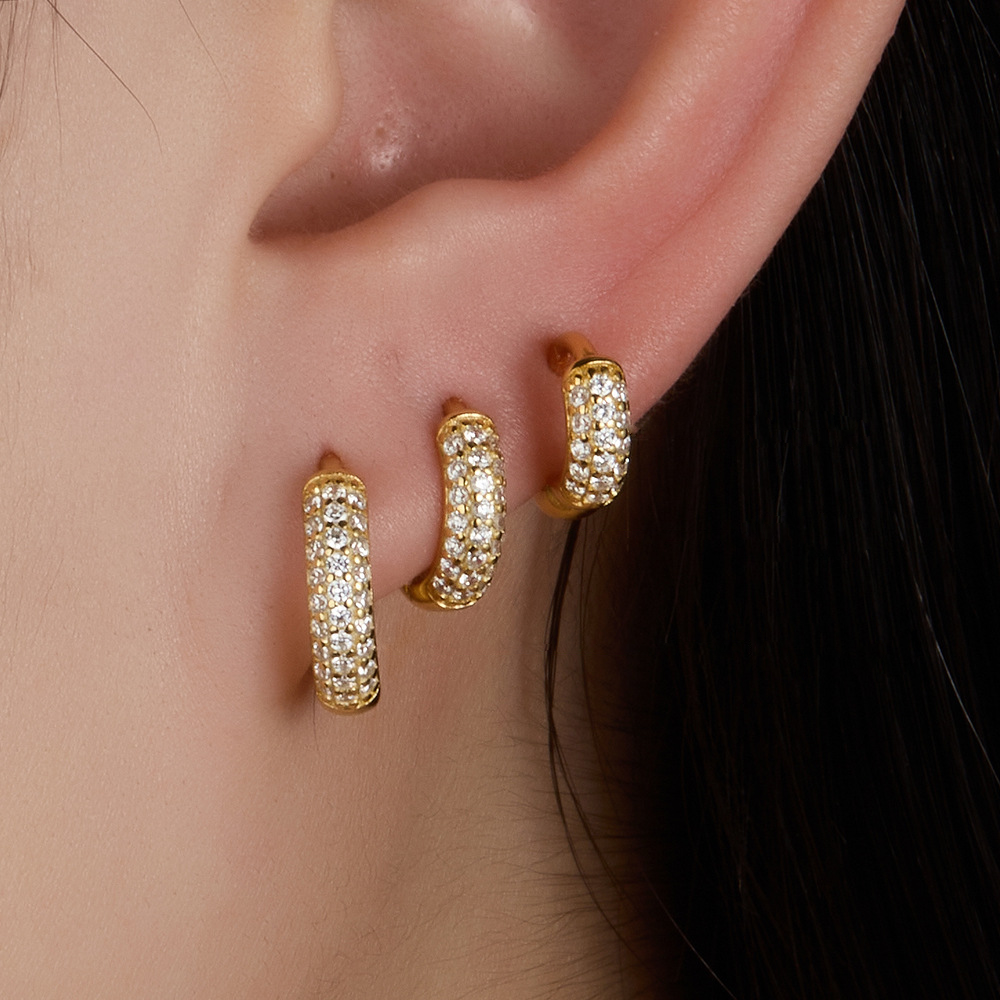 Chunky Huggie Earrings | Gold-Plated 925 Sterling Silver with Sparkling Diamond Simulants 3