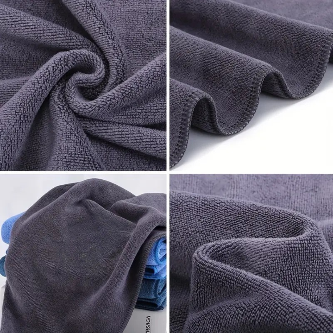 Compact Sports Gym Towel | Ultra Absorbent with Zipper Pocket 4