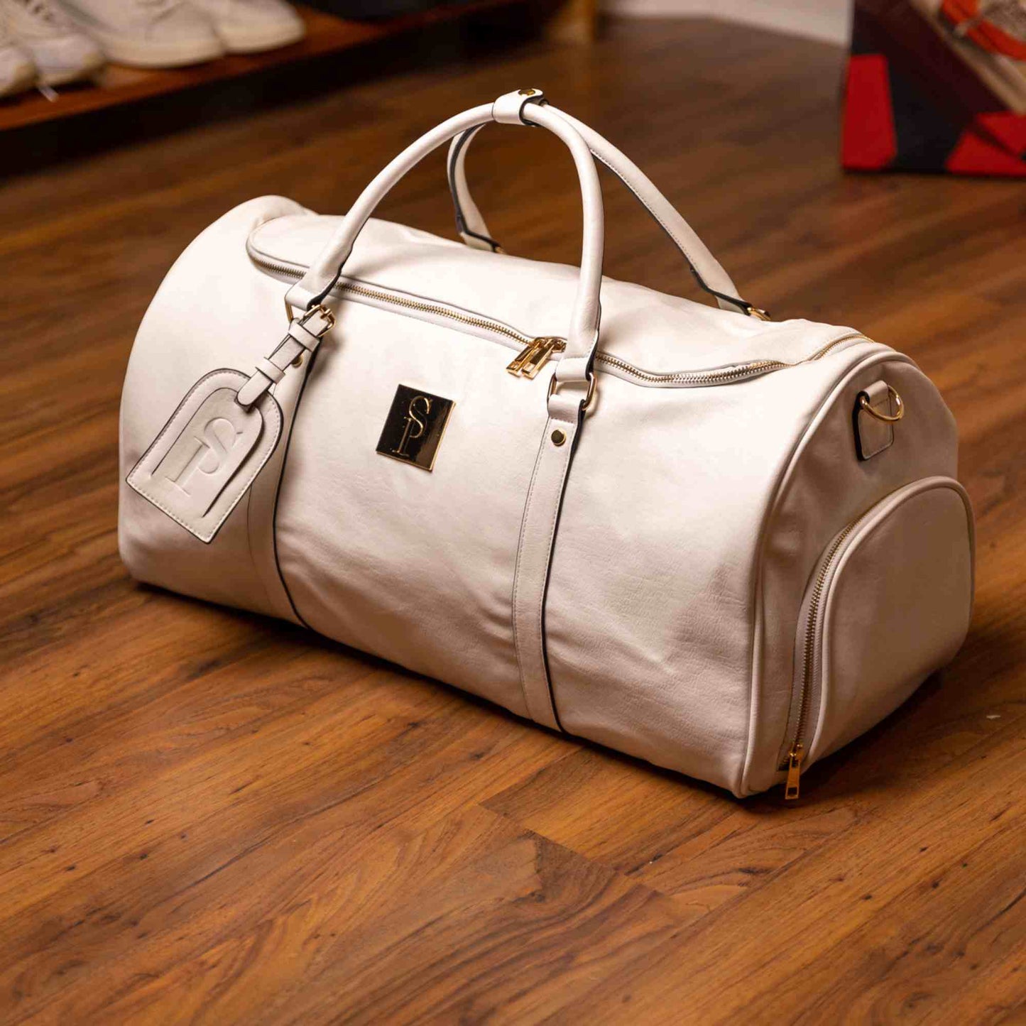 Sac de voyage en cuir blanc de type weekender
