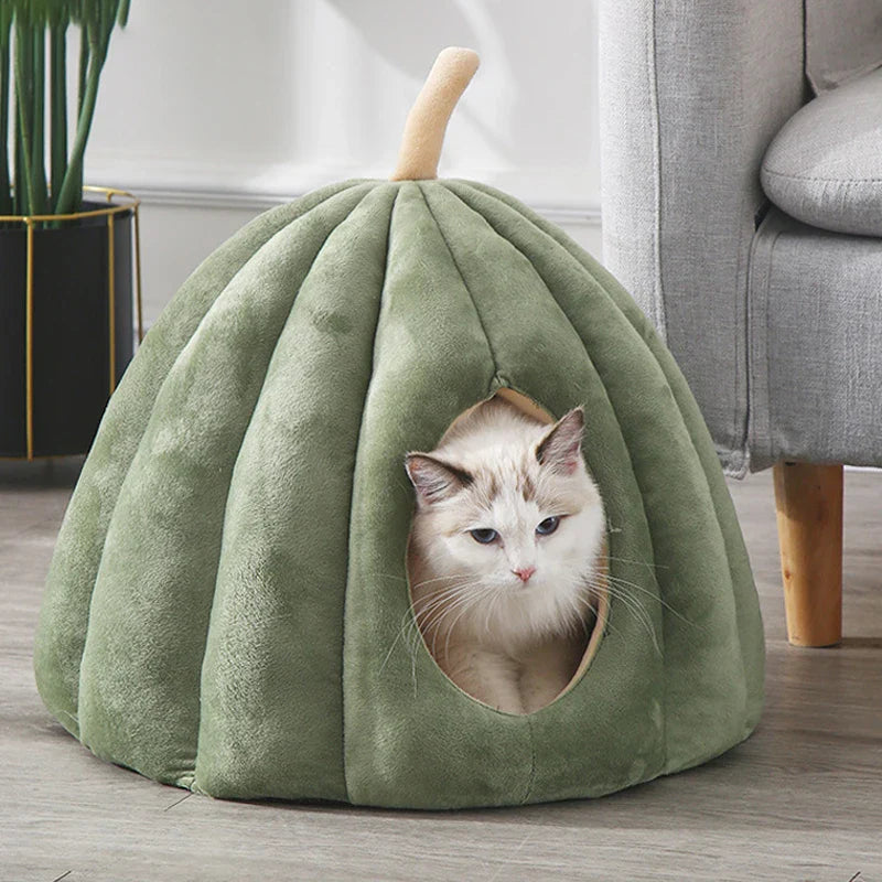 Cozy Pumpkin-Shaped Cat Bed | Warm and Comfortable Retreat for Winter 0