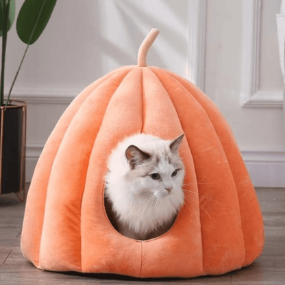 Cozy Pumpkin-Shaped Cat Bed | Warm and Comfortable Retreat for Winter 1