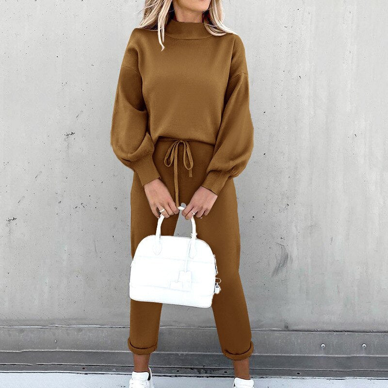 Cozy Women's Loungewear Set - Relaxed Fit Pullover and Pants for Effortless Style and Comfort 6