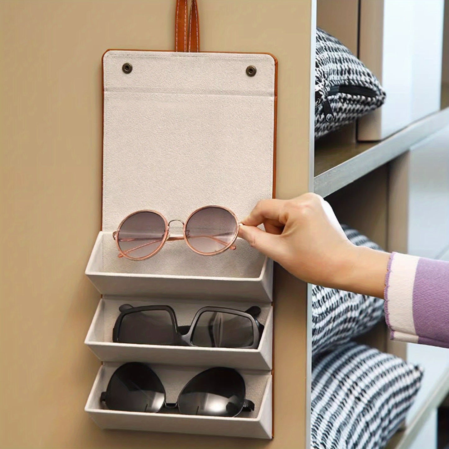 Foldable Multi-Slot Sunglasses Organizer