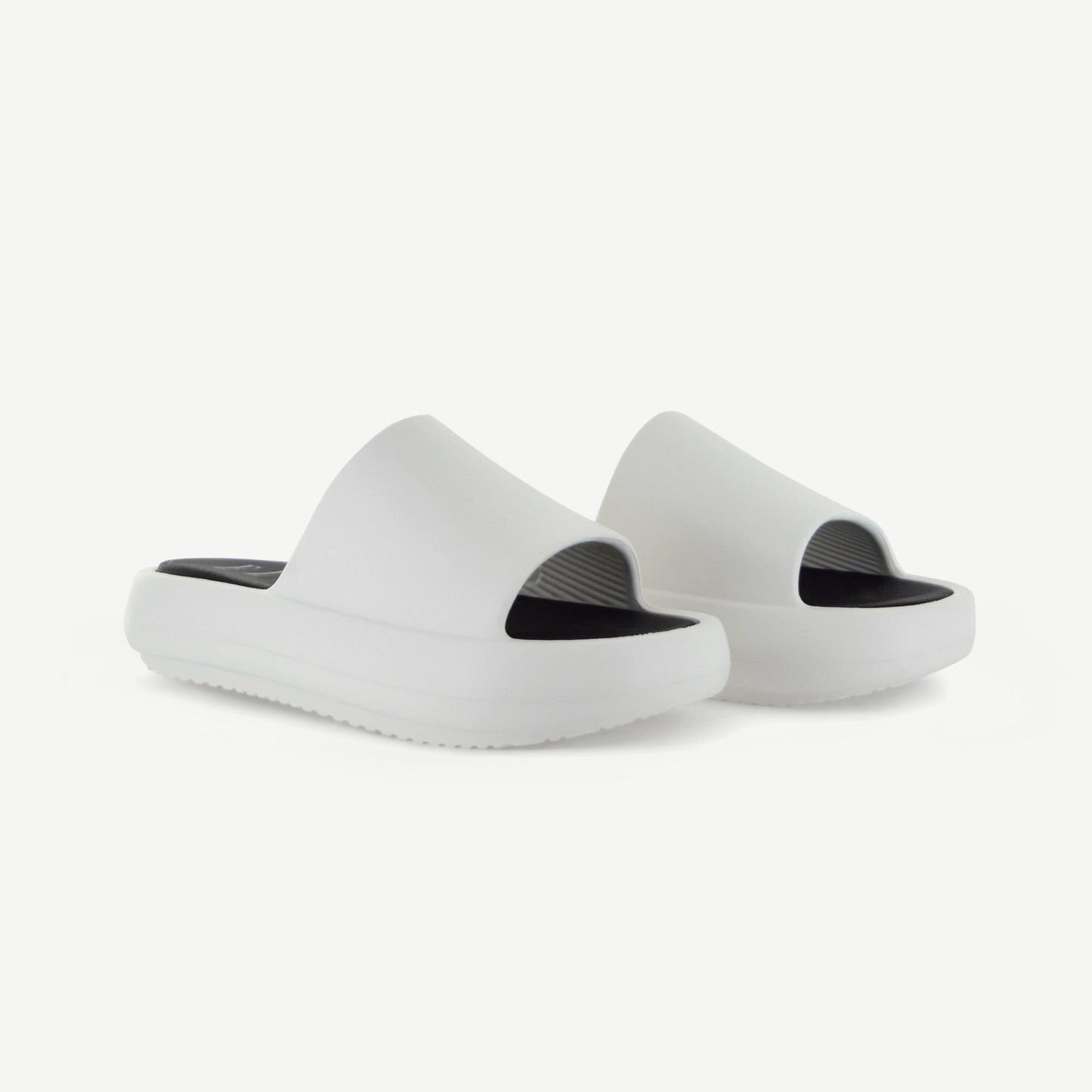 ST. TROPEZ: SANDALIA CON PLATAFORMA - BLANCA