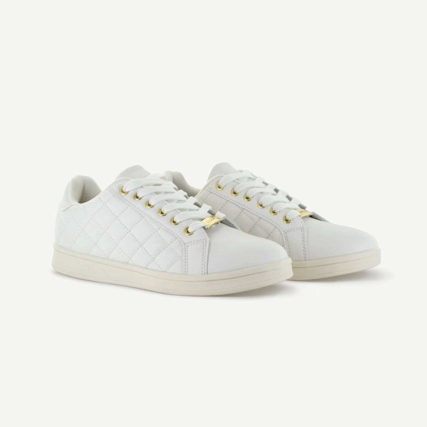 VOLTAIRE: GESTEPPTER COURT-SCHUH - WEISS