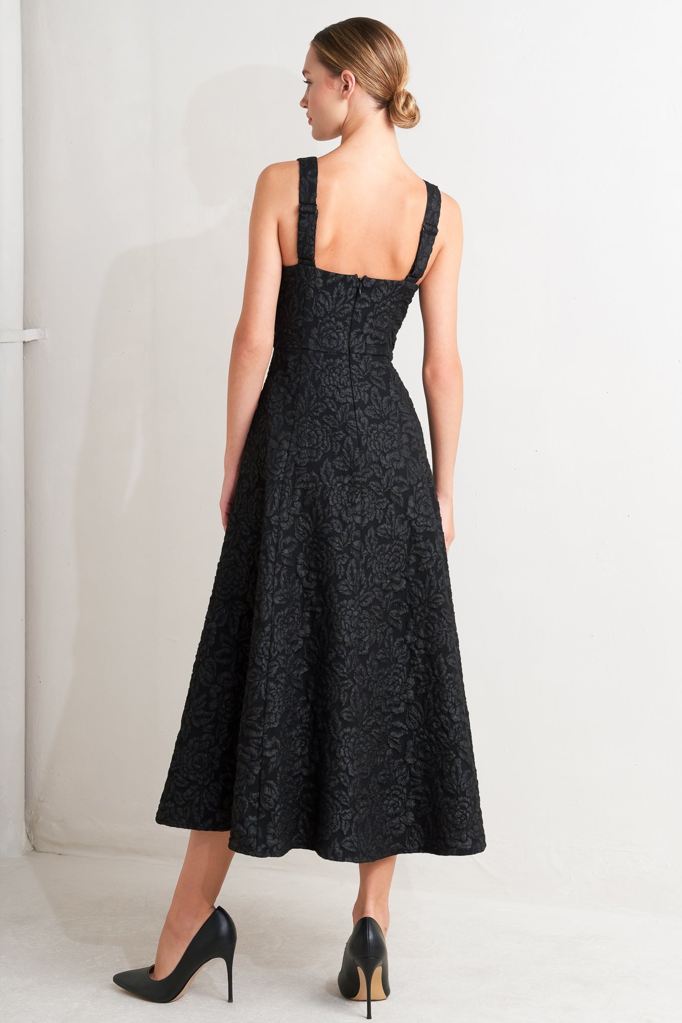 Abito midi in jacquard tessuto Femme Fatale