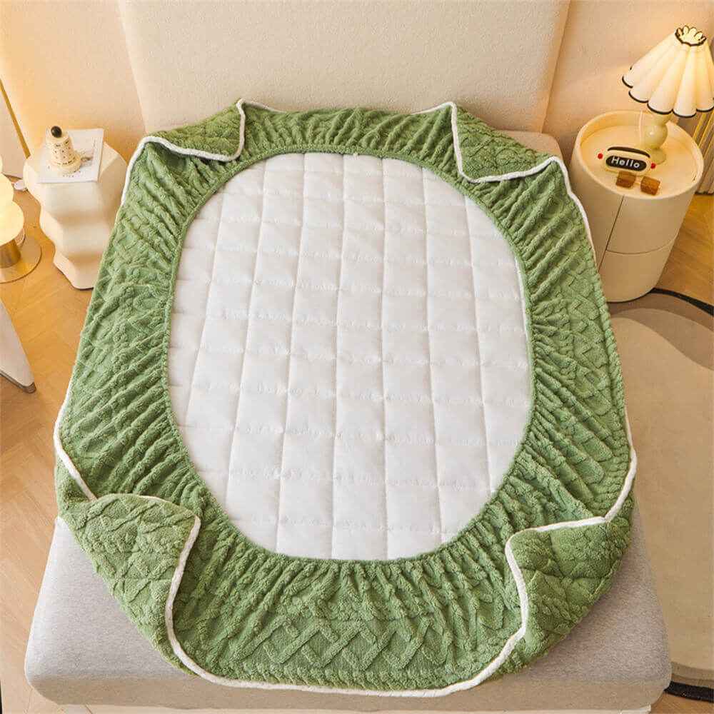 Fitted Mattress Cover | Cozy Polyester Mattress Protector for Ultimate Comfort 2