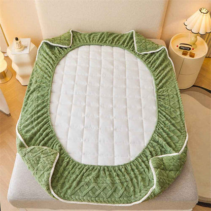 Fitted Mattress Cover | Cozy Polyester Mattress Protector for Ultimate Comfort 2