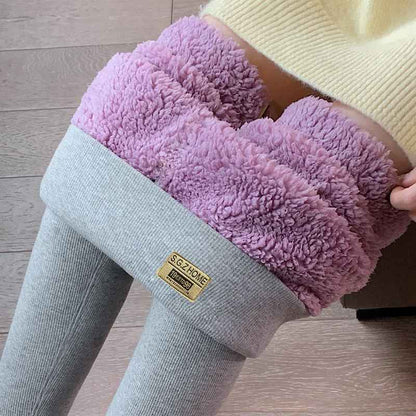 Fleece-Lined Winter Pants | Ultra-Soft Warmth for Women and Men 9