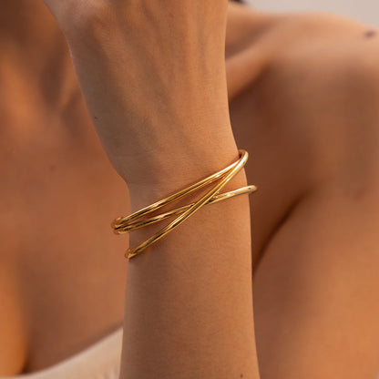 Gold Bracelet | Hypoallergenic Stainless Steel with Elegant Design 1