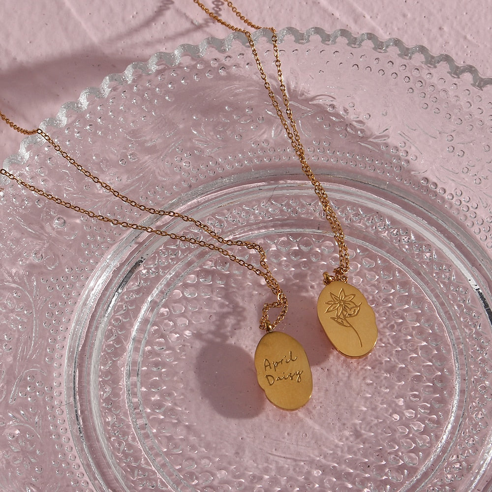 Gold Necklace | 18K Plated Stainless Steel Oval Coin with Adjustable Extender 4