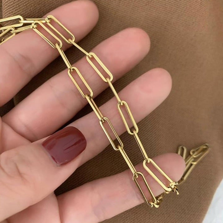 Gold Necklace | Tarnish Resistant Stainless Steel Chain with Vintage Elegance 1