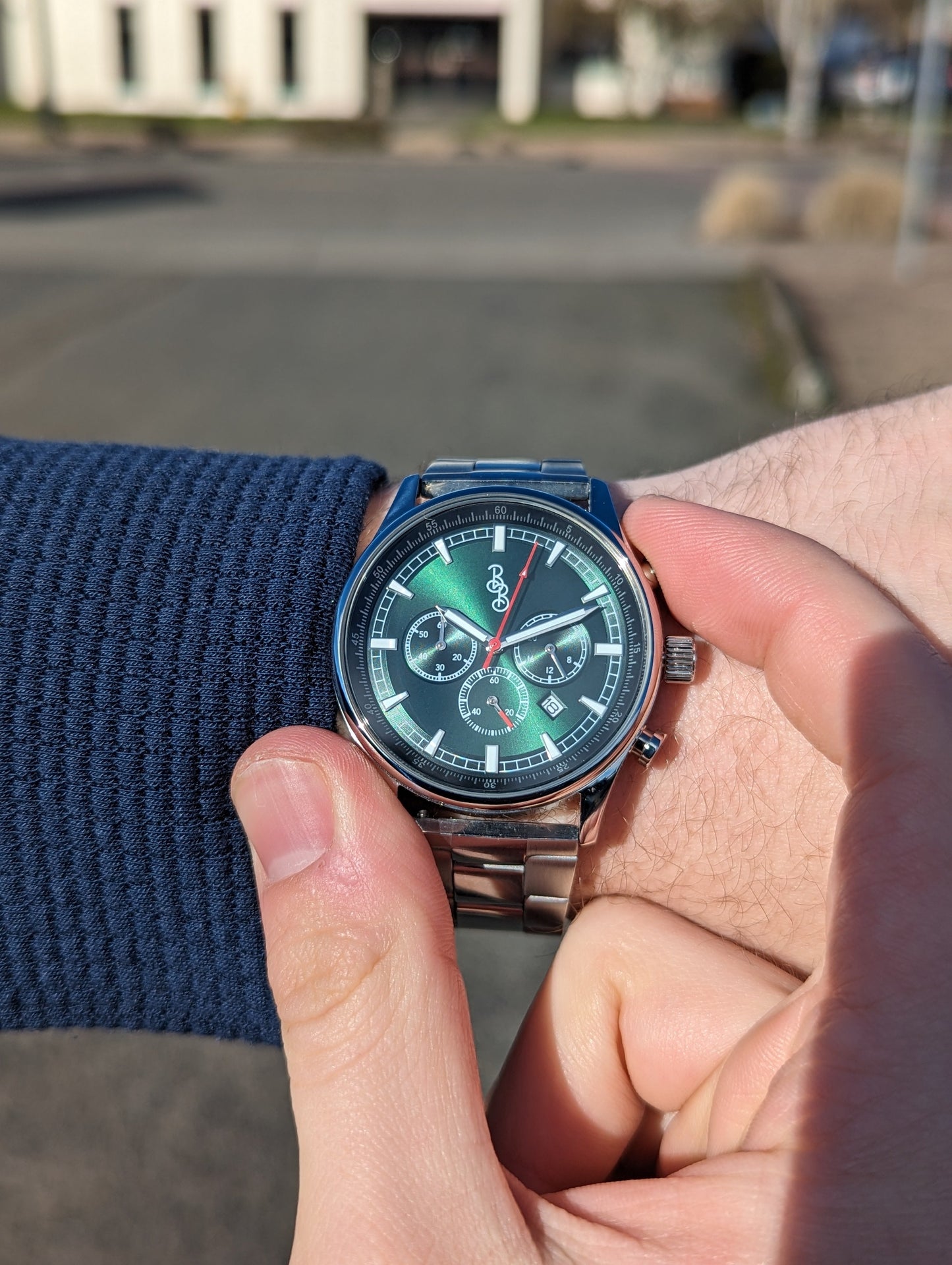 Zielony sportowy chronograf