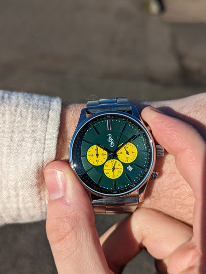 Zielono-żółty chronograf