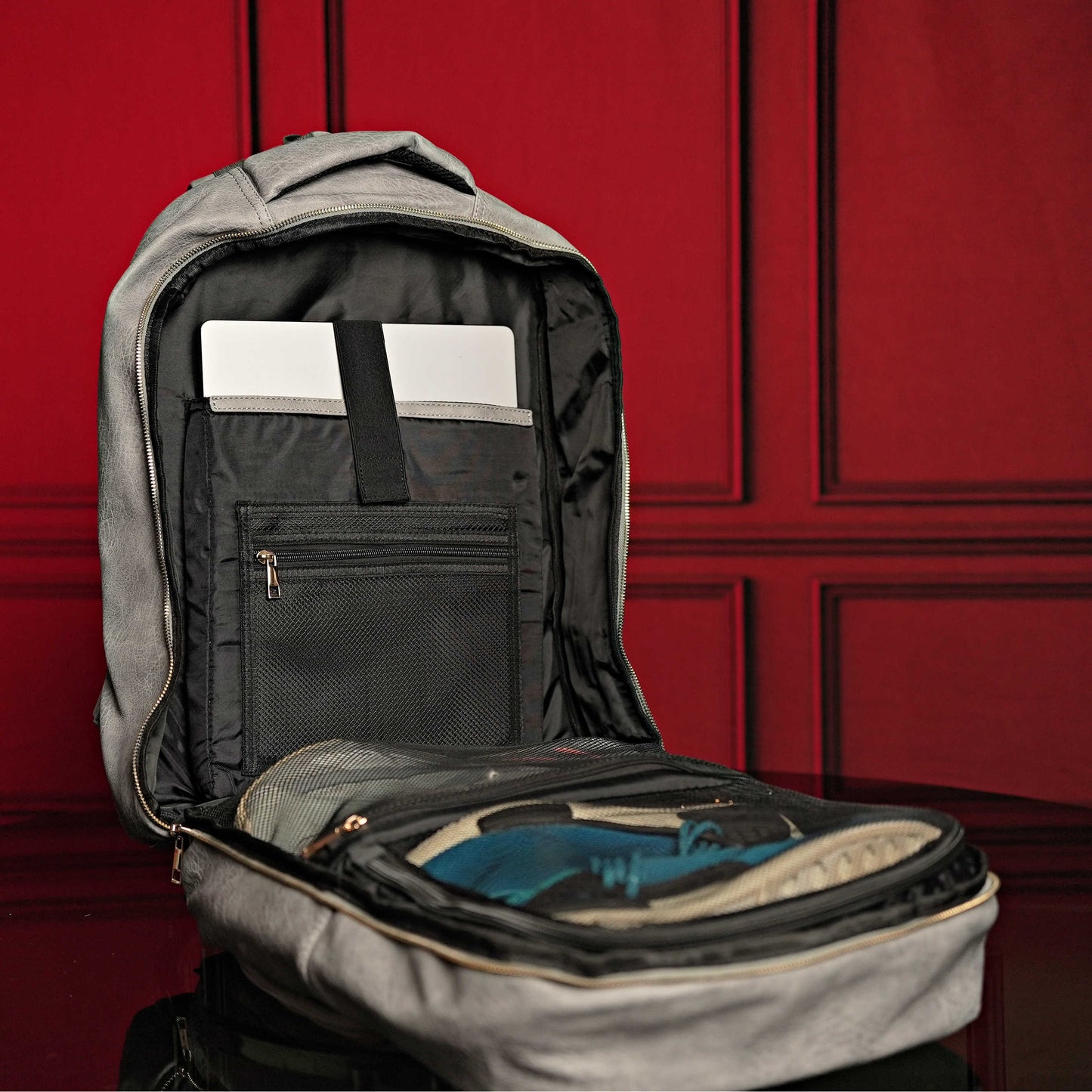 Grijze leren forenzen tas