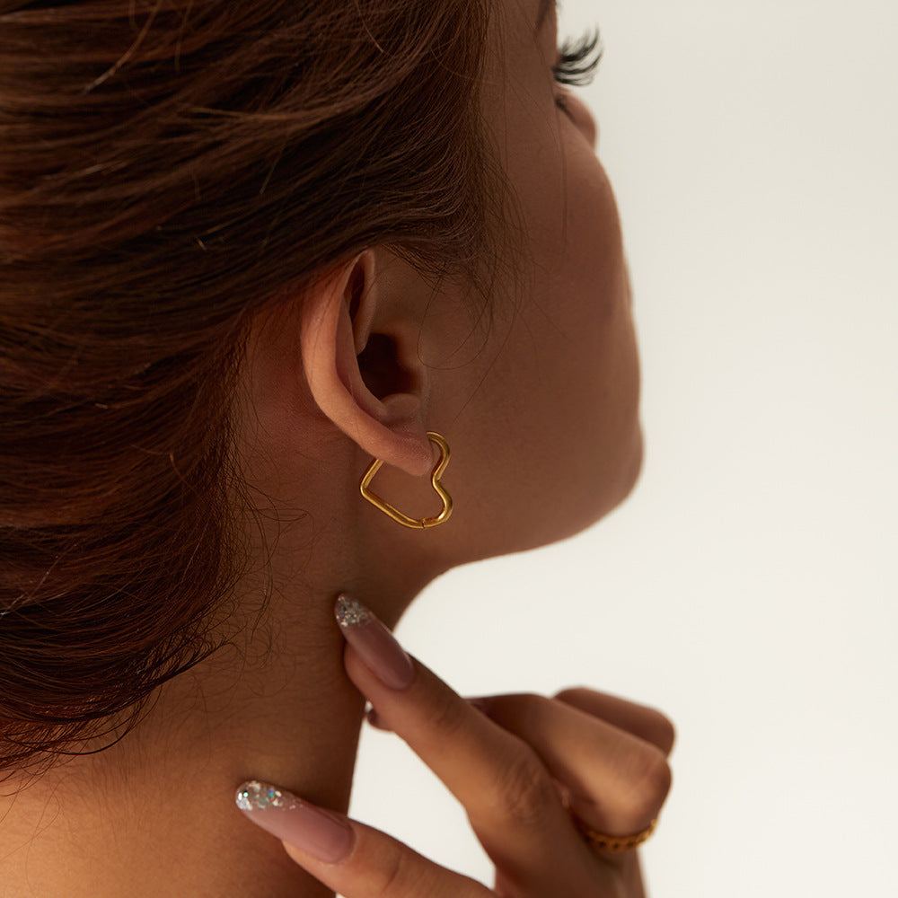Heart-Shaped Hoop Earrings | Waterproof 18k Gold, Hypoallergenic Design 2