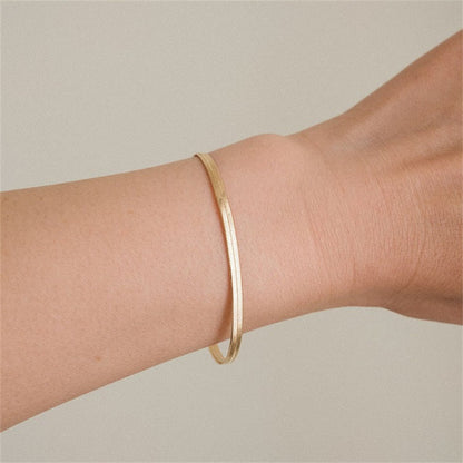 Herringbone Bracelet | Durable Gold-Plated Stainless Steel Design 2