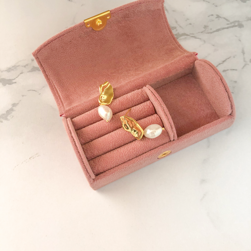 Kolczyki Claire Pearl