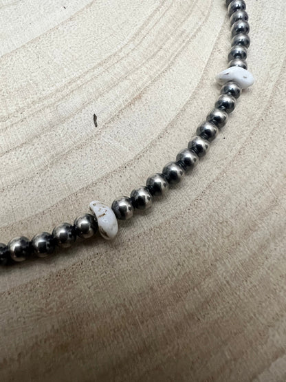 4mm Biały Bawoli i Srebrny Perłowy Naszyjnik Choker - 14 cali