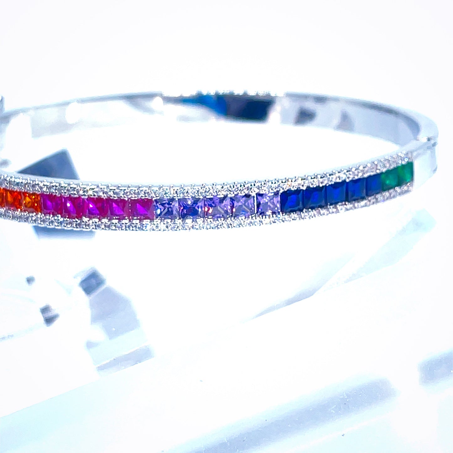 Hoop - Regenboog Armband