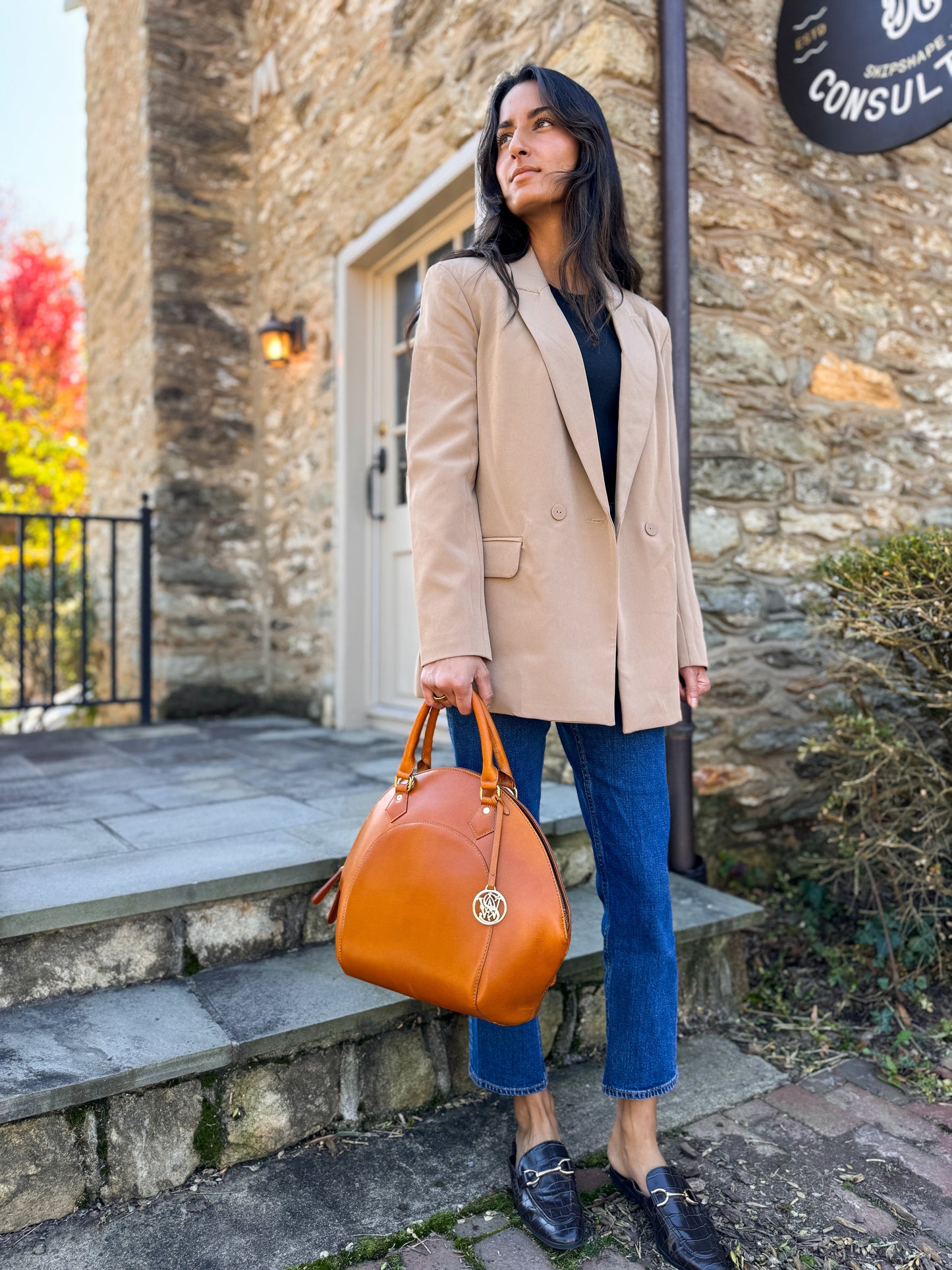 Smith & W Scallop Handbag