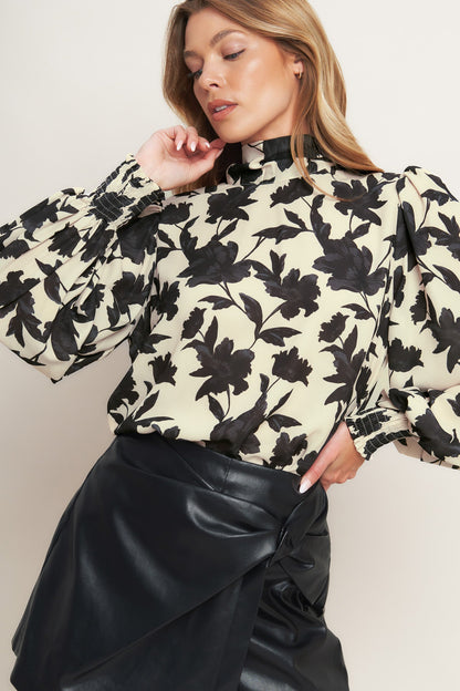 Top intrecciato a fiori Freedom Statement