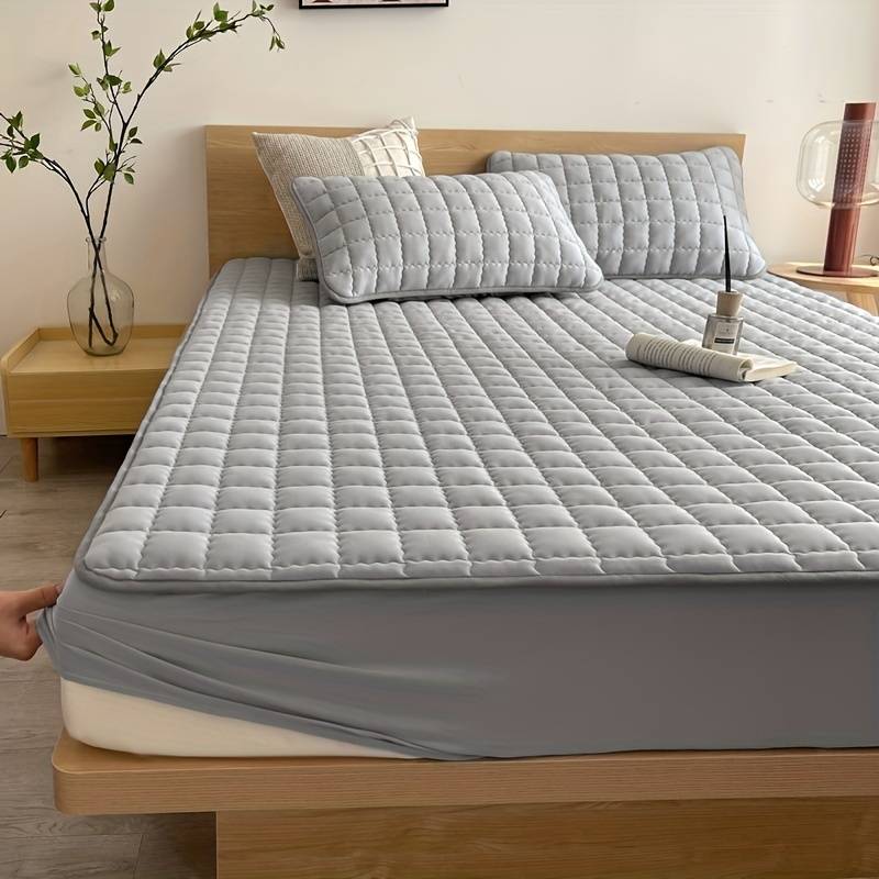 King Size Waterproof Mattress Protector | Soft, Breathable Cover for Comfort 2