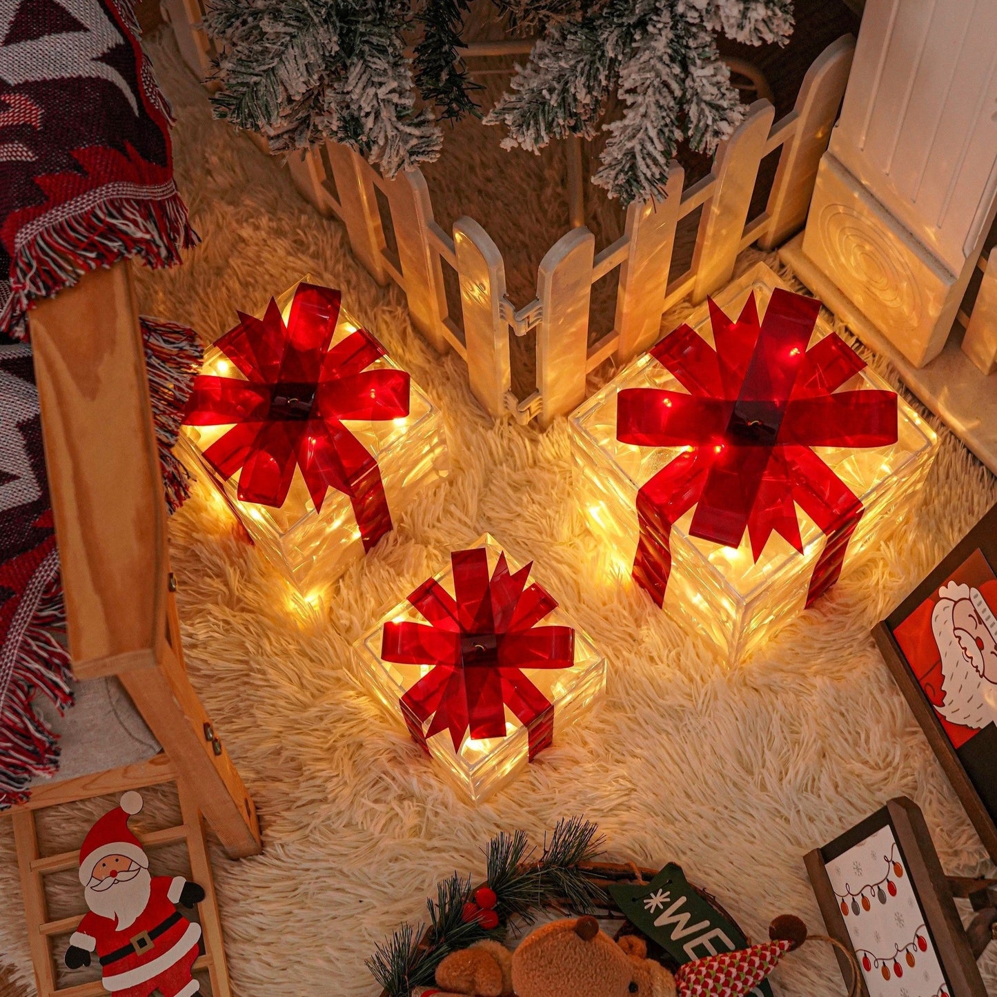 LED Gift Box Set | 3-Piece Christmas Decoration with Warm Glow 7