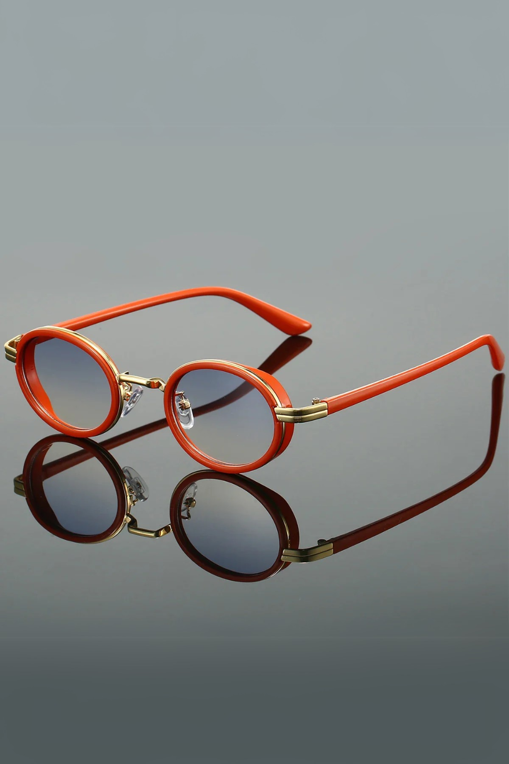 Men's Sunglasses | Oval Design with Luxurious Gold Detailing 1