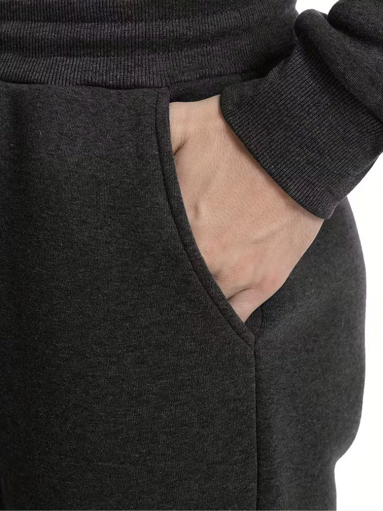 Men's Tracksuit | Stylish All-Season Comfort for Active Lifestyle 3