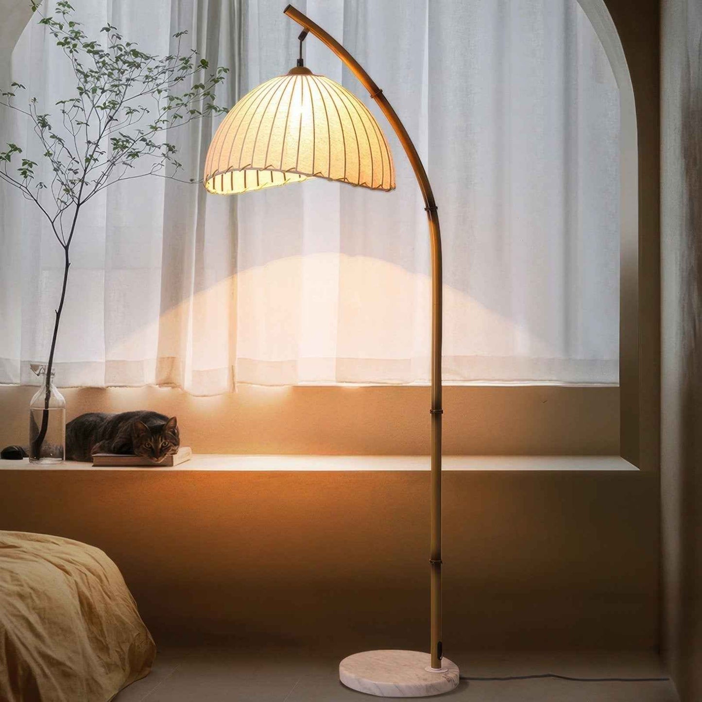 Modern Floor Lamp | Stylish Bamboo Design with Warm LED Light 1