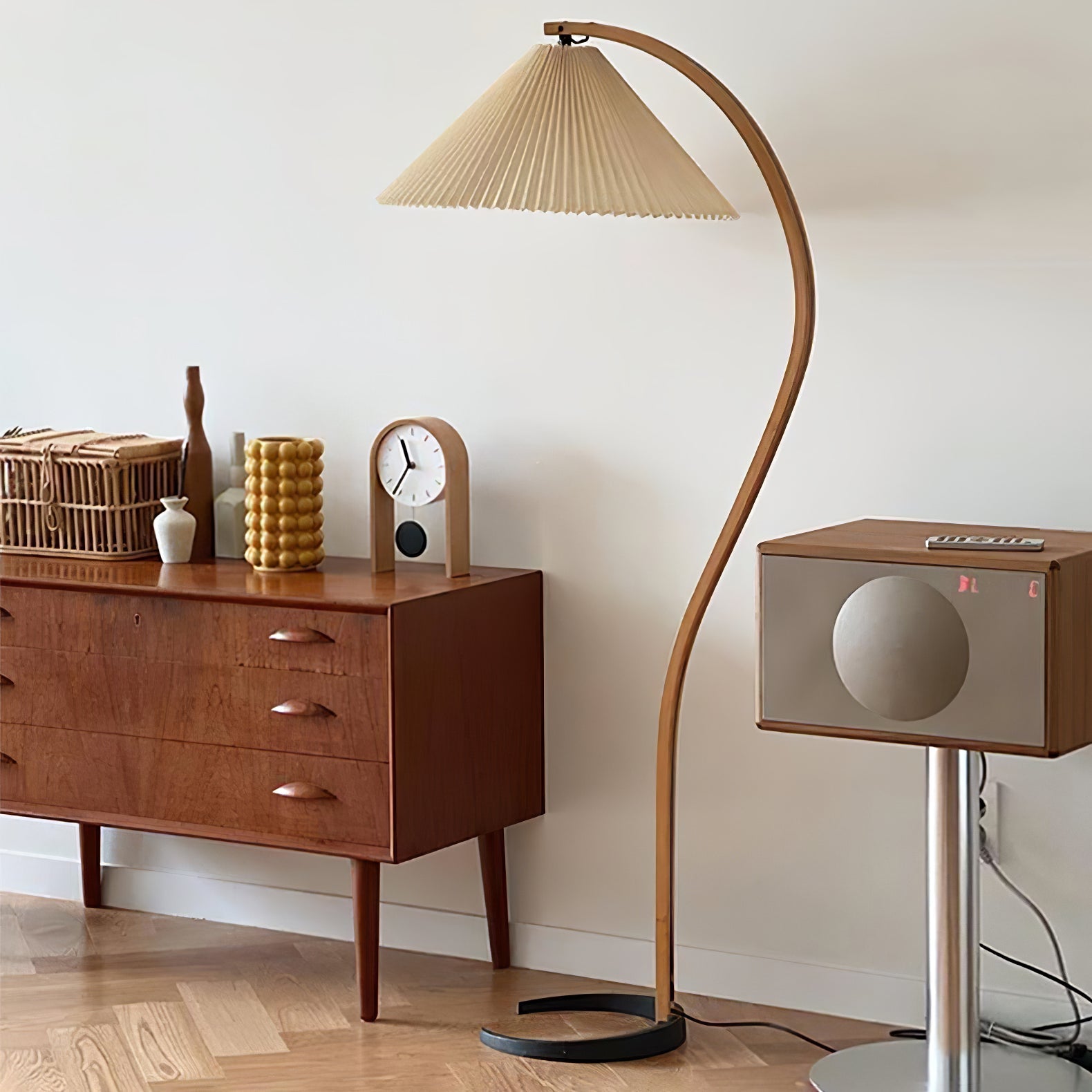 Modern Floor Lamp | Unique Wood and Metal Design for Living Room 4