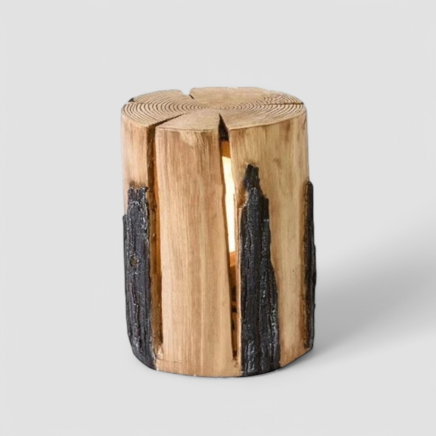 Outdoor Lamp | Imitation Tree Stump Design with 50,000-Hour Lifespan 1