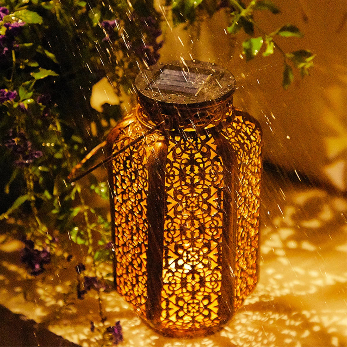 Outdoor Solar Lantern | Vintage Iron Design for Garden Ambiance 3
