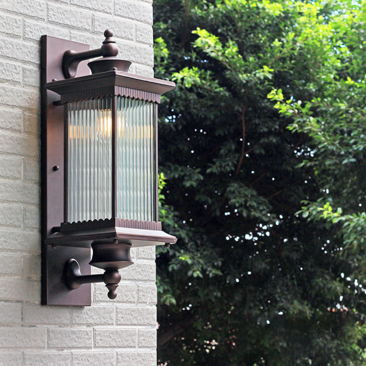 Outdoor Wall Lantern | Vintage Rectangular Design for Gardens 2