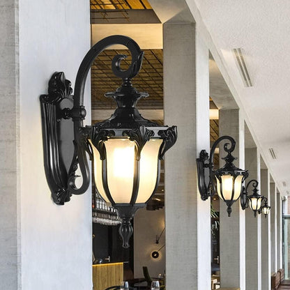 Outdoor Wall Lights | Vintage Weather-Resistant Design for Ambiance 5