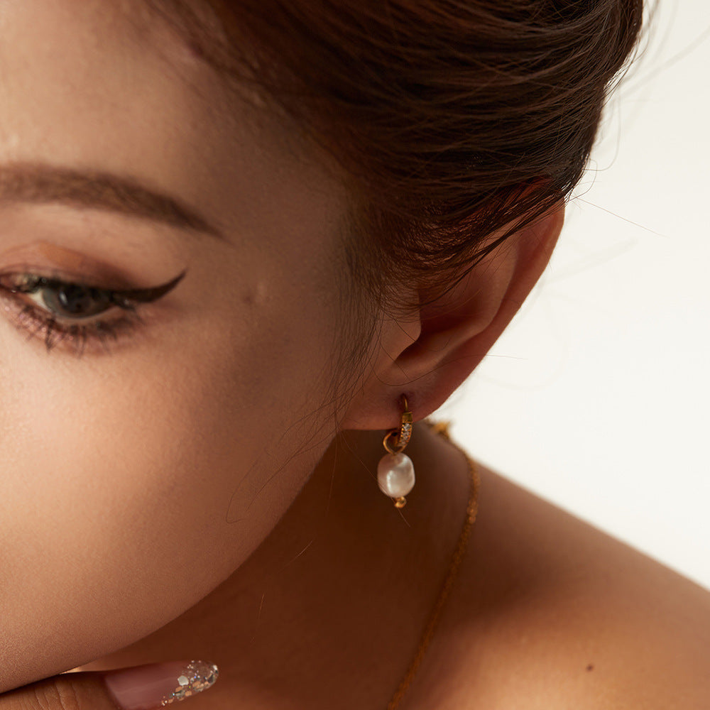 Pearl Earrings | Freshwater Pearls on Durable 18k Gold Hoops 5